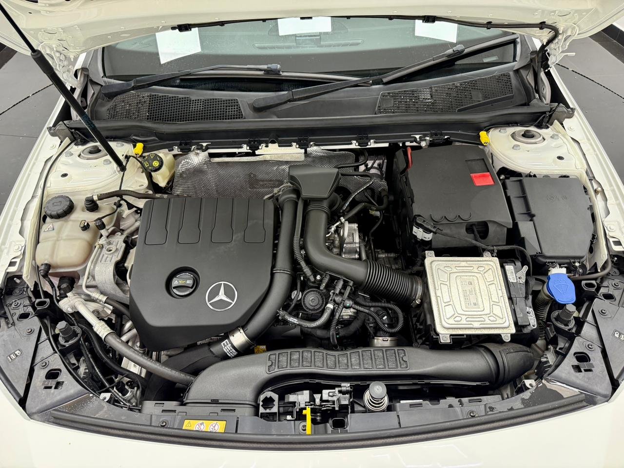 MERCEDES BENZ A180 thumbnail 16