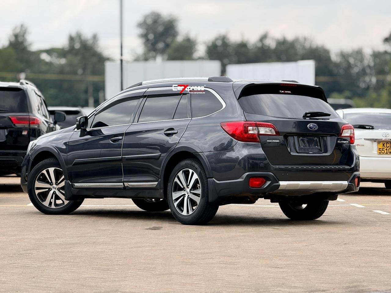 SUBARU OUTBACK BS9 thumbnail 2