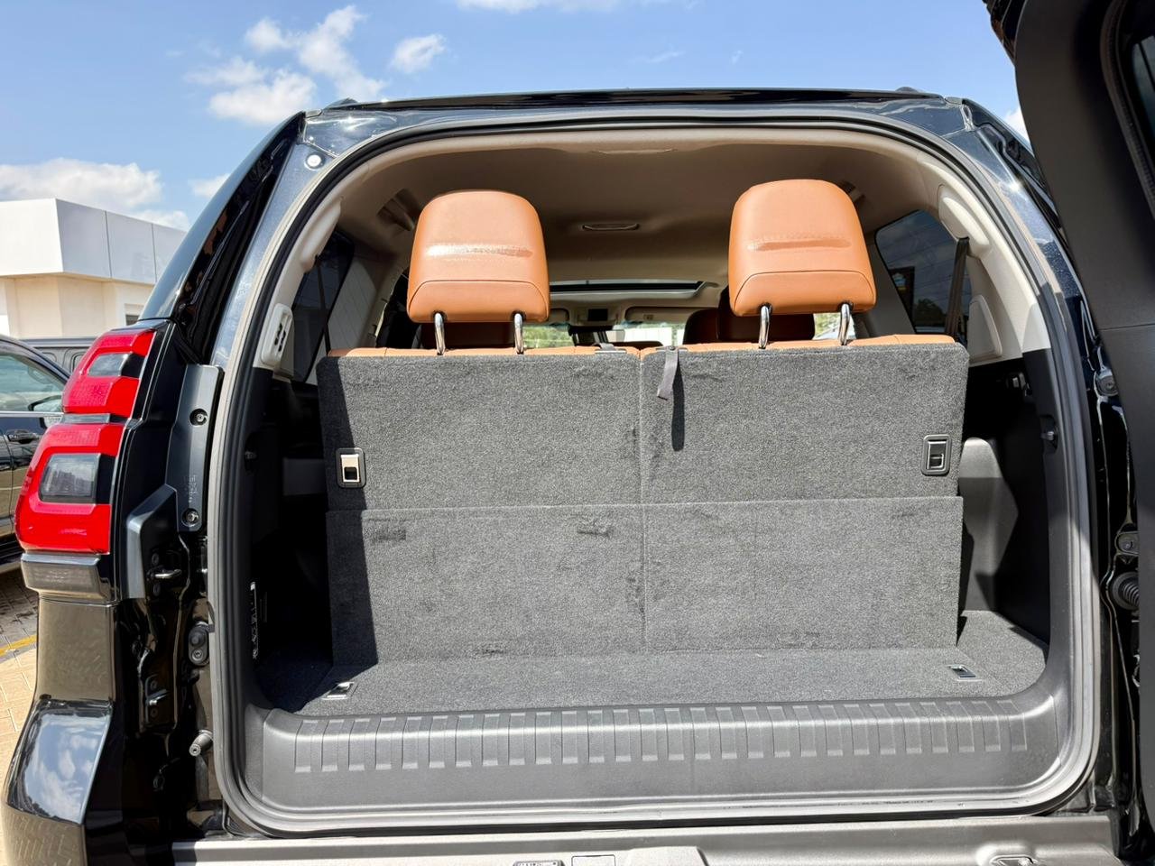 TOYOTA LAND CRUISER PRADO TXL MATT BLACK EDITION thumbnail 16