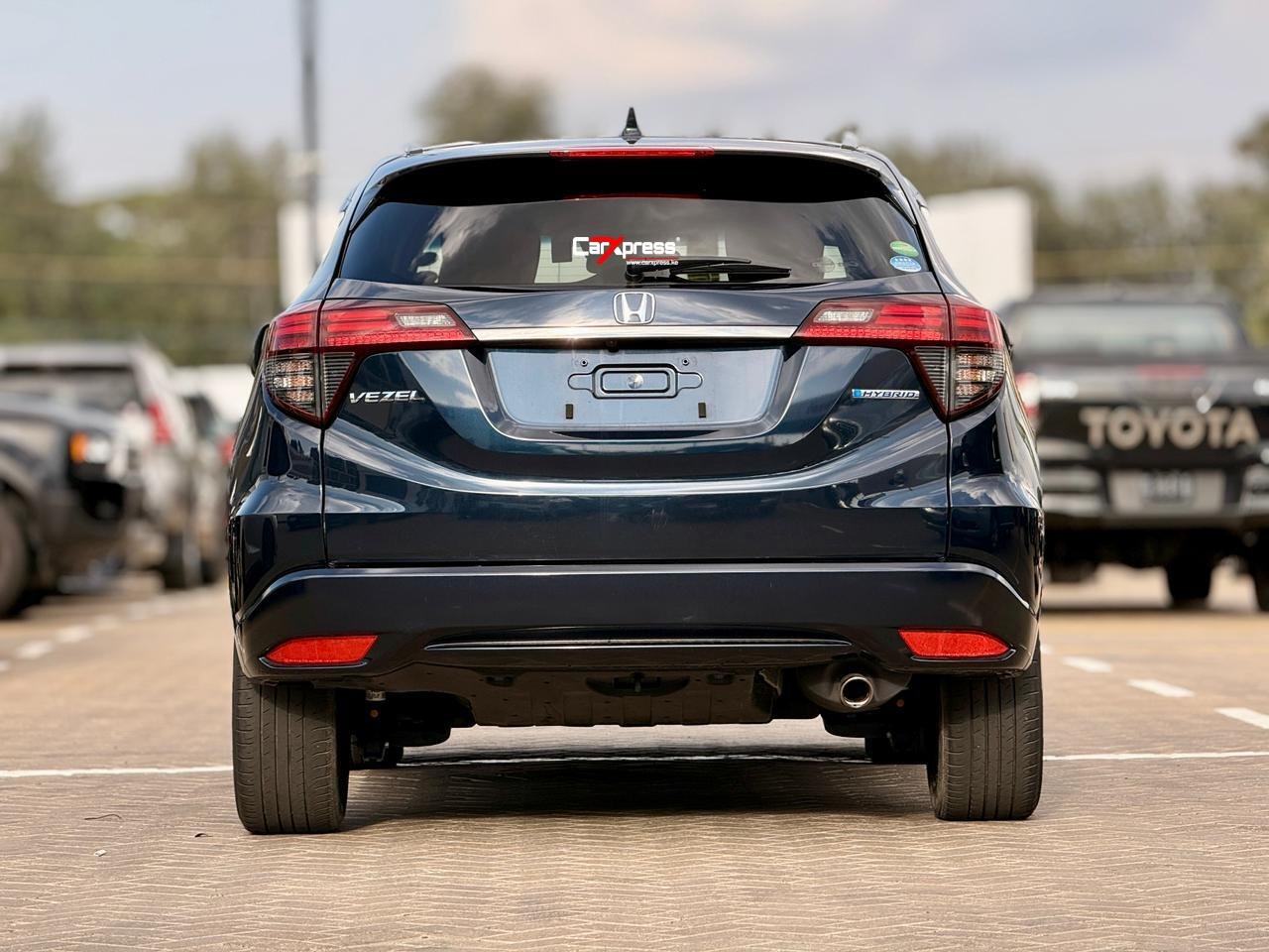 HONDA VEZEL HYBRID RU3 thumbnail 4