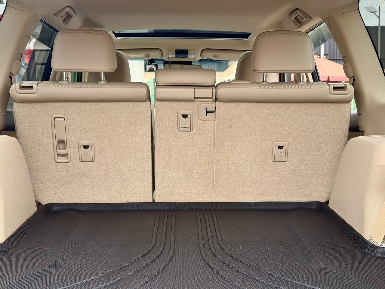 TOYOTA LAND CRUISER PRADO TXL thumbnail 18