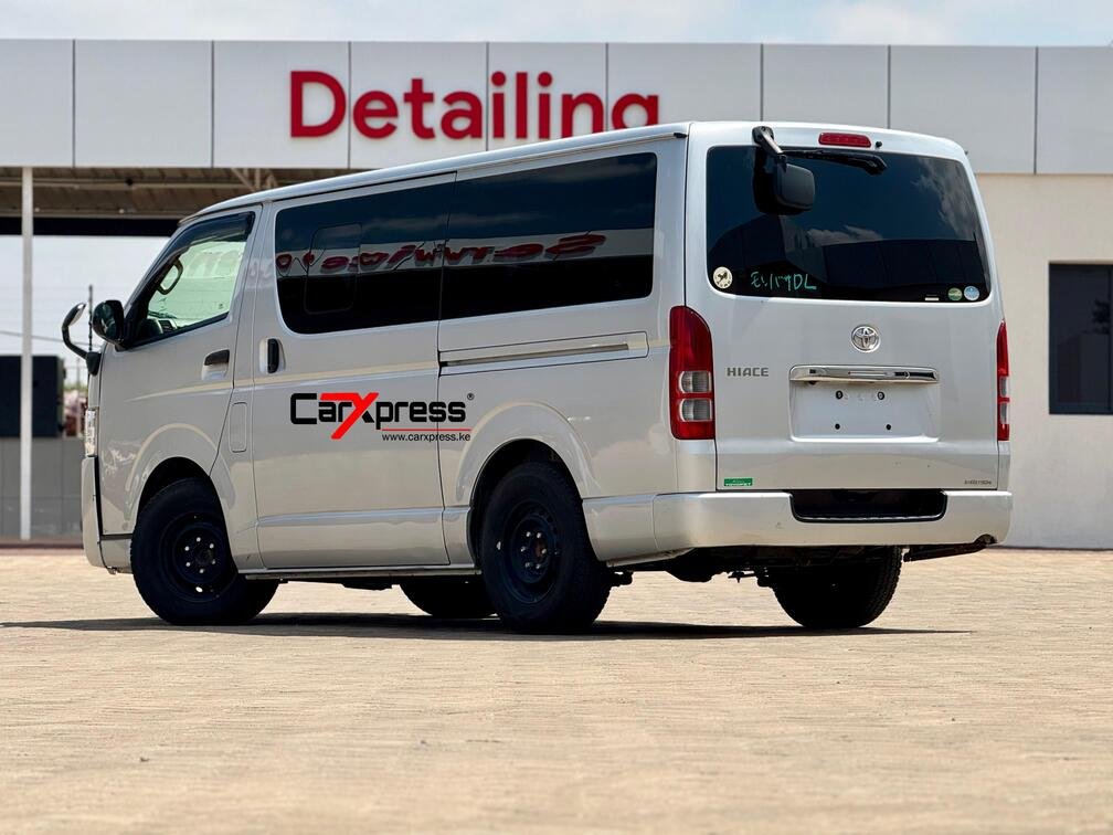 TOYOTA HIACE GDH201 thumbnail 3