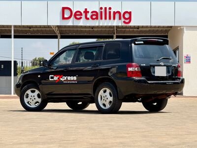 TOYOTA KLUGER V 2.4S thumbnail 3